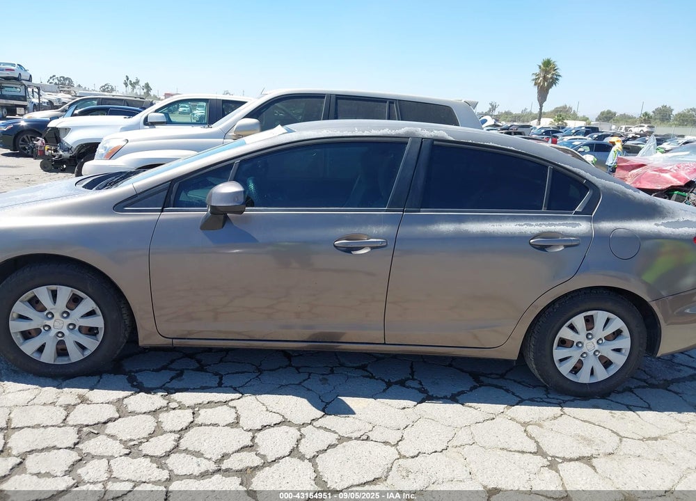 2012 HONDA CIVIC VIN: 2HGFB2F59CH539513