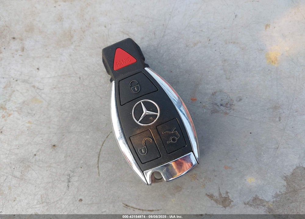 2017 MERCEDES-BENZ C CLASS VIN: WDDWJ4KB1HF373575