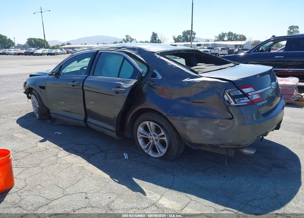2015 FORD TAURUS VIN: 1FAHP2E84FG163880