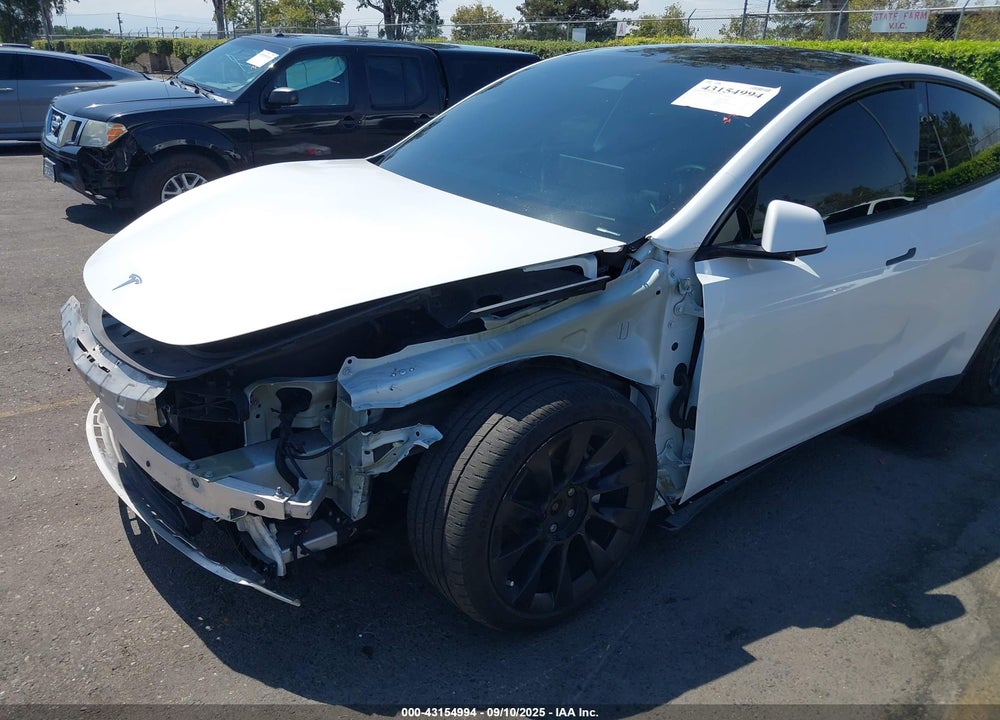 2021 TESLA MODEL Y VIN: 5YJYGDEE1MF076974