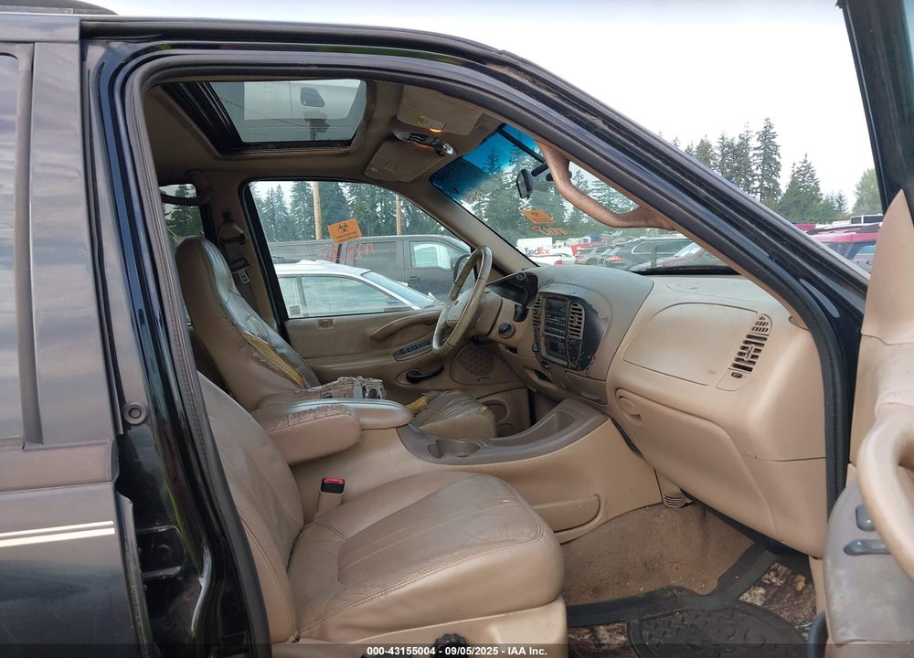1999 FORD EXPEDITION EDDIE BAUER/XLT VIN: 1FMPU18L1XLA20625