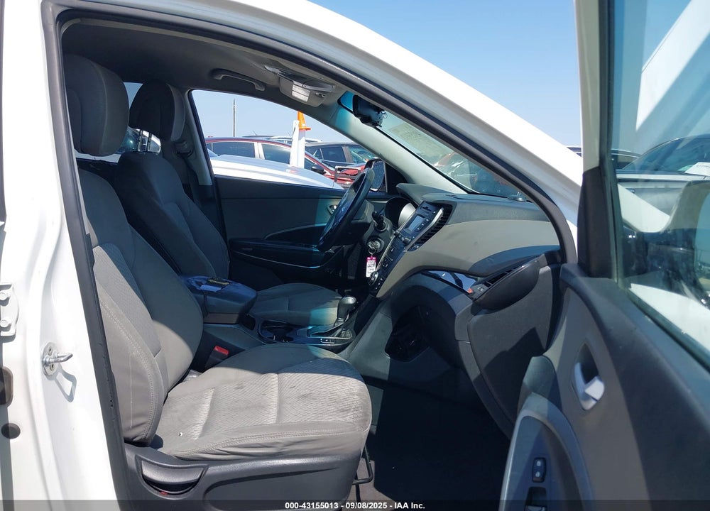 2016 HYUNDAI SANTA FE SE VIN: KM8SM4HFXGU148930