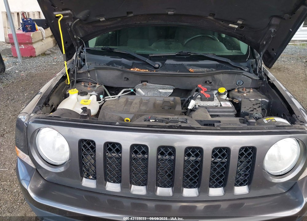 2014 JEEP PATRIOT LATITUDE VIN: 1C4NJPFB8ED850978