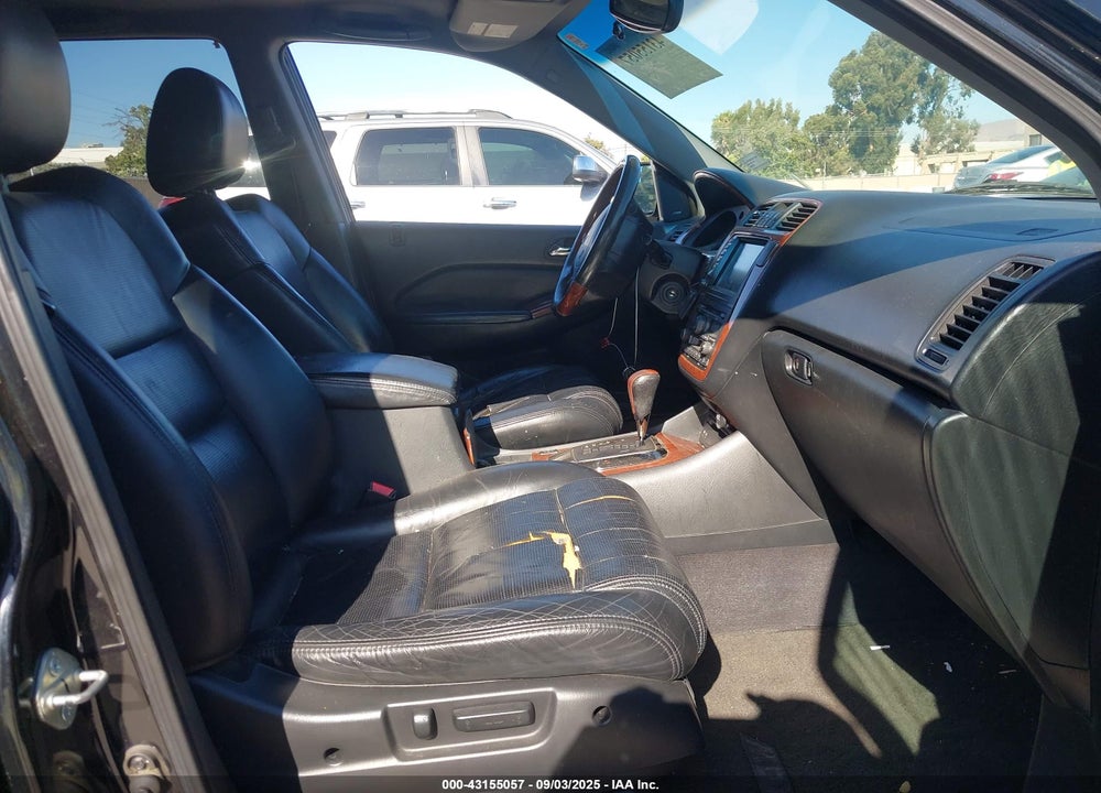 2004 ACURA MDX VIN: 2HNYD18904H535860
