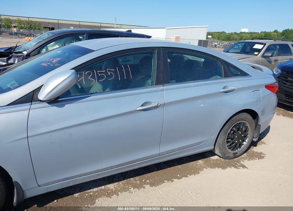 2011 HYUNDAI SONATA VIN: 5NPEB4ACXBH150252