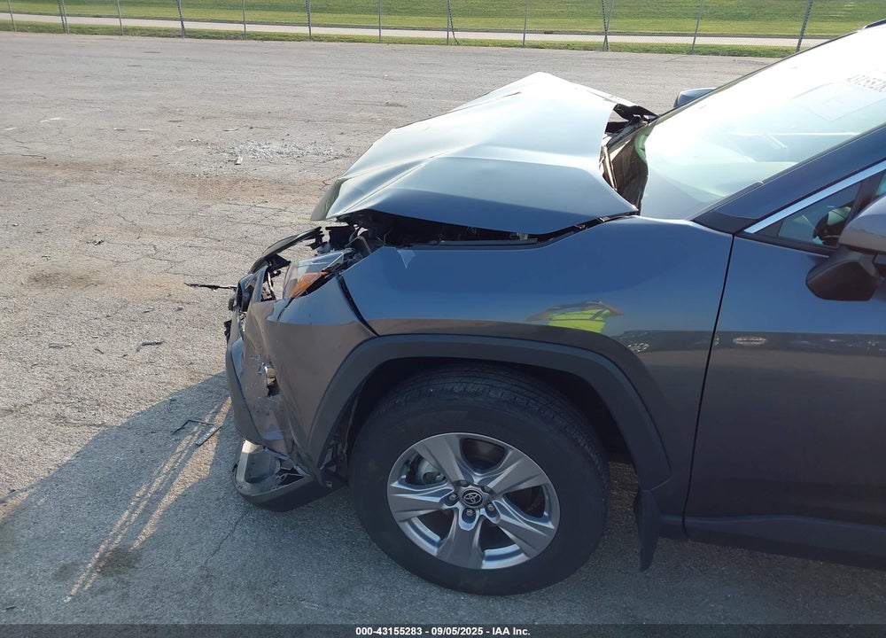 2023 TOYOTA RAV4 VIN: 2T3P1RFV9PC352634