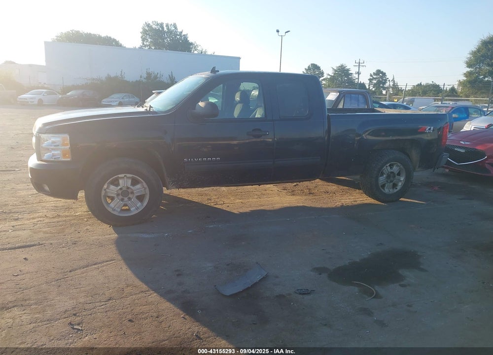 2011 CHEVROLET SILVERADO 1500 VIN: 1GCRKSE35BZ466084