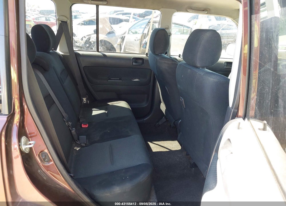 2006 SCION XB VIN: JTLKT324964126512