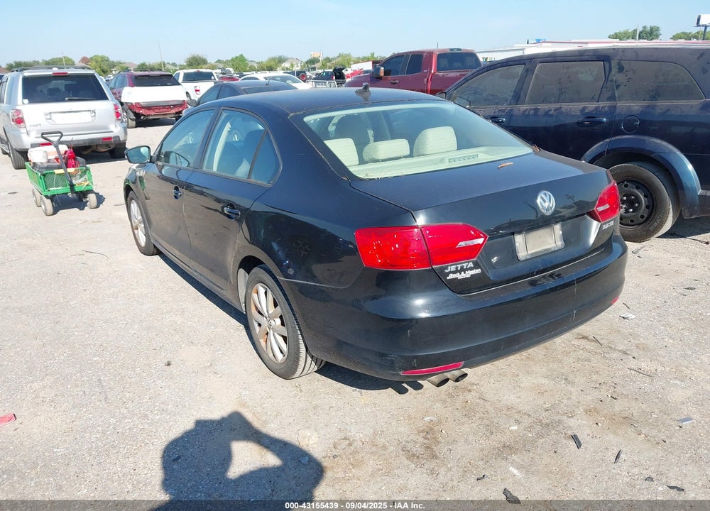 2011 VOLKSWAGEN JETTA VIN: 3VWDX7AJ1BM027461