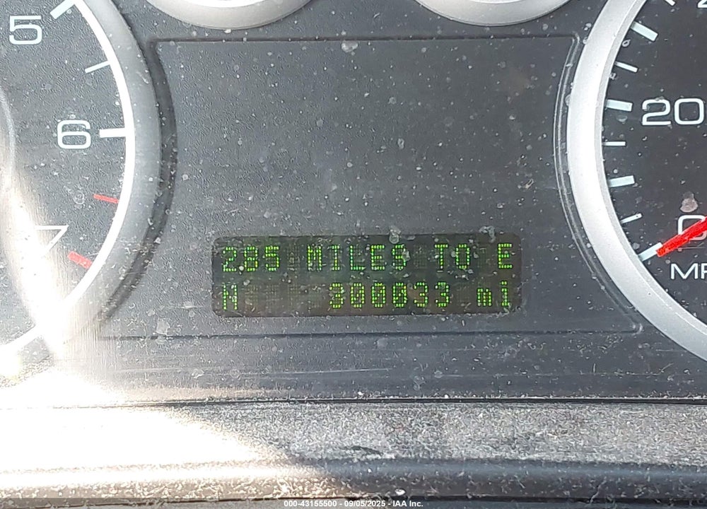 2009 FORD FUSION VIN: 3FAHP08189R153126