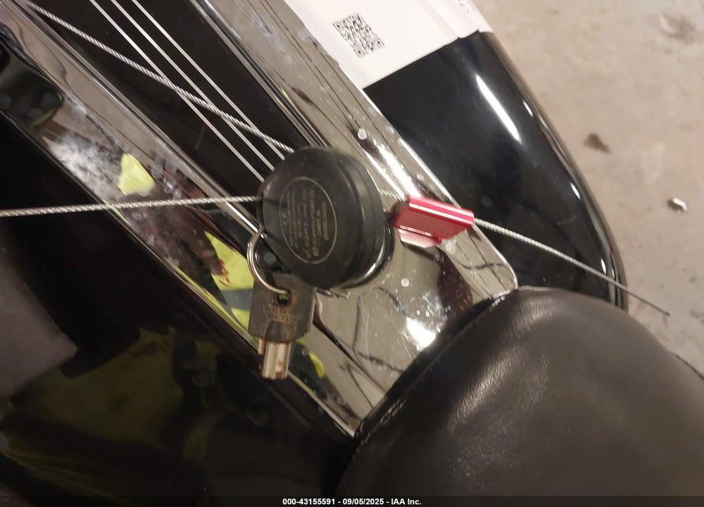 2013 HARLEY-DAVIDSON FLHX STREET GLIDE VIN: 1HD1KBM1XDB627472