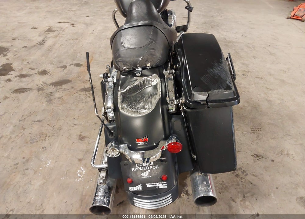2013 HARLEY-DAVIDSON FLHX STREET GLIDE VIN: 1HD1KBM1XDB627472