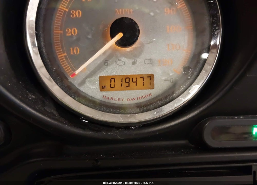 2013 HARLEY-DAVIDSON FLHX STREET GLIDE VIN: 1HD1KBM1XDB627472