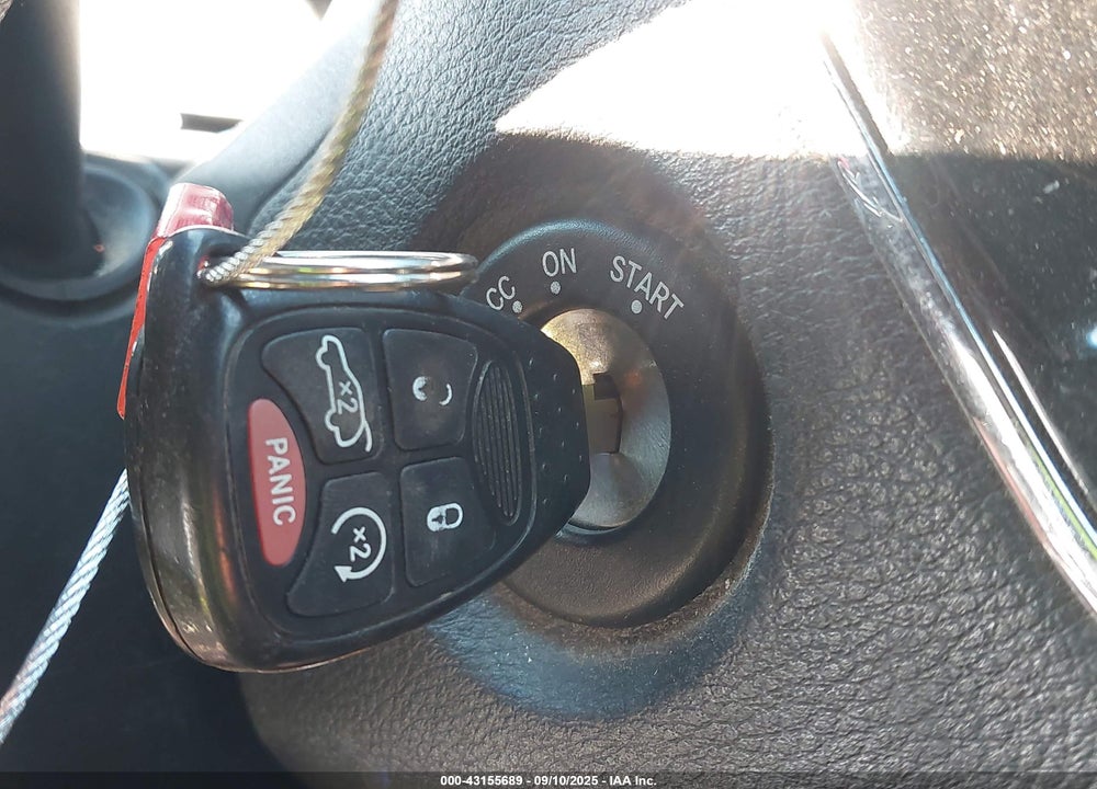 2013 CHRYSLER 200 VIN: 1C3CCBCG1DN578307