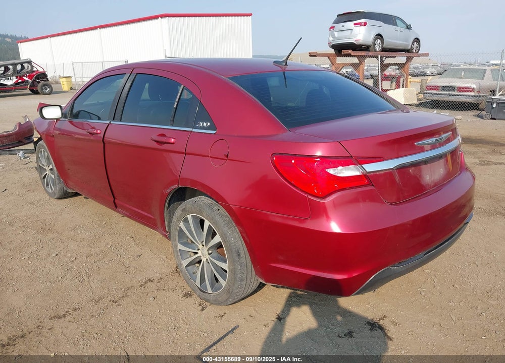 2013 CHRYSLER 200 VIN: 1C3CCBCG1DN578307