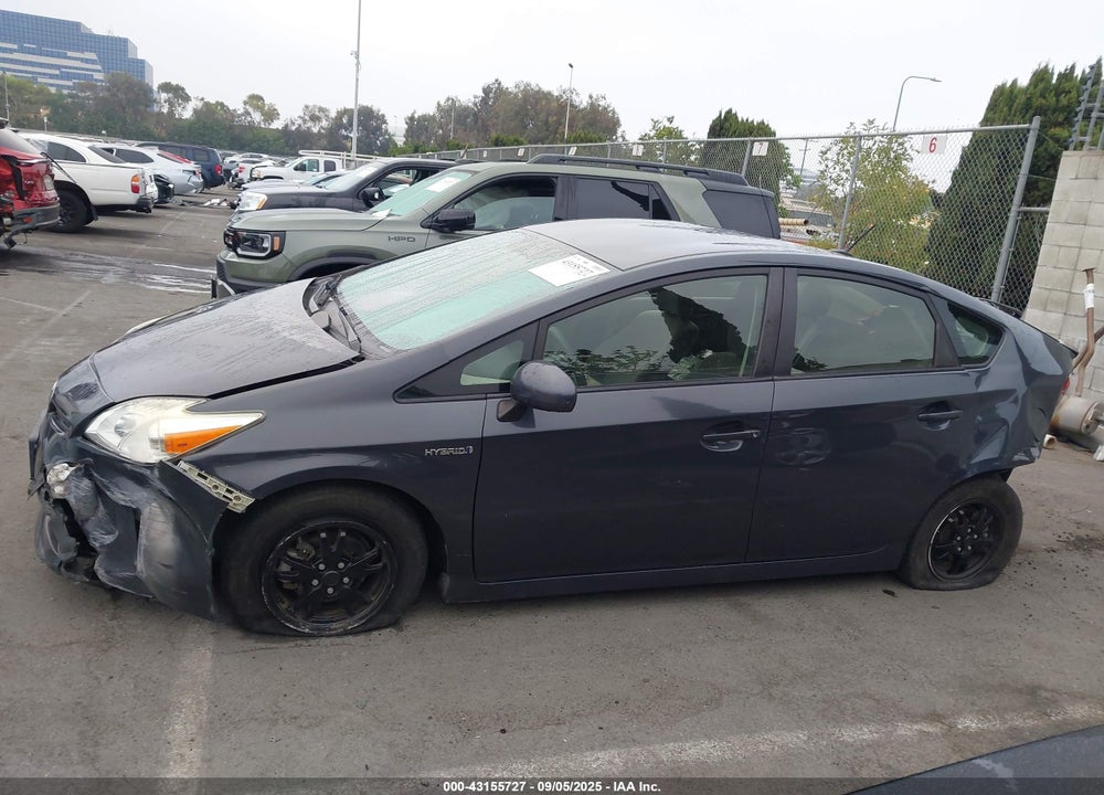 2015 TOYOTA PRIUS VIN: JTDKN3DU3F0444670