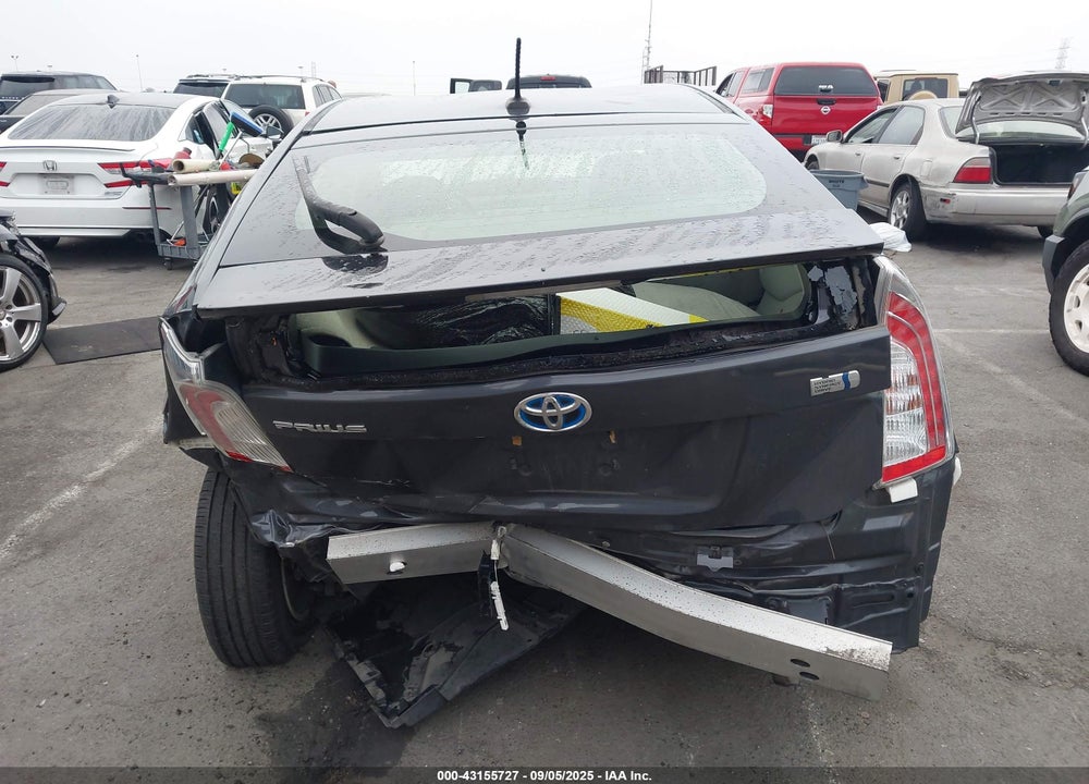 2015 TOYOTA PRIUS VIN: JTDKN3DU3F0444670