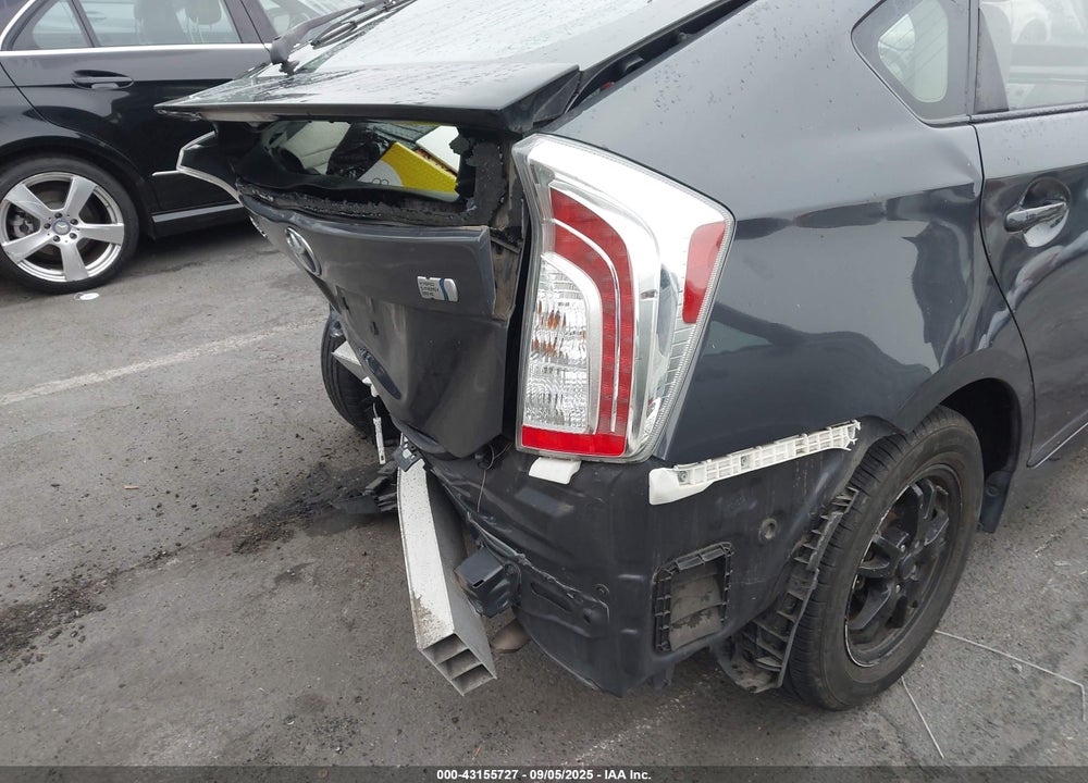 2015 TOYOTA PRIUS VIN: JTDKN3DU3F0444670