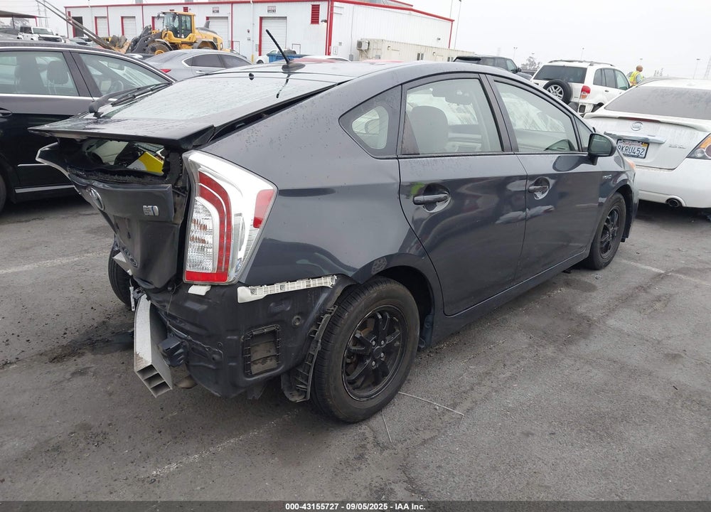 2015 TOYOTA PRIUS VIN: JTDKN3DU3F0444670