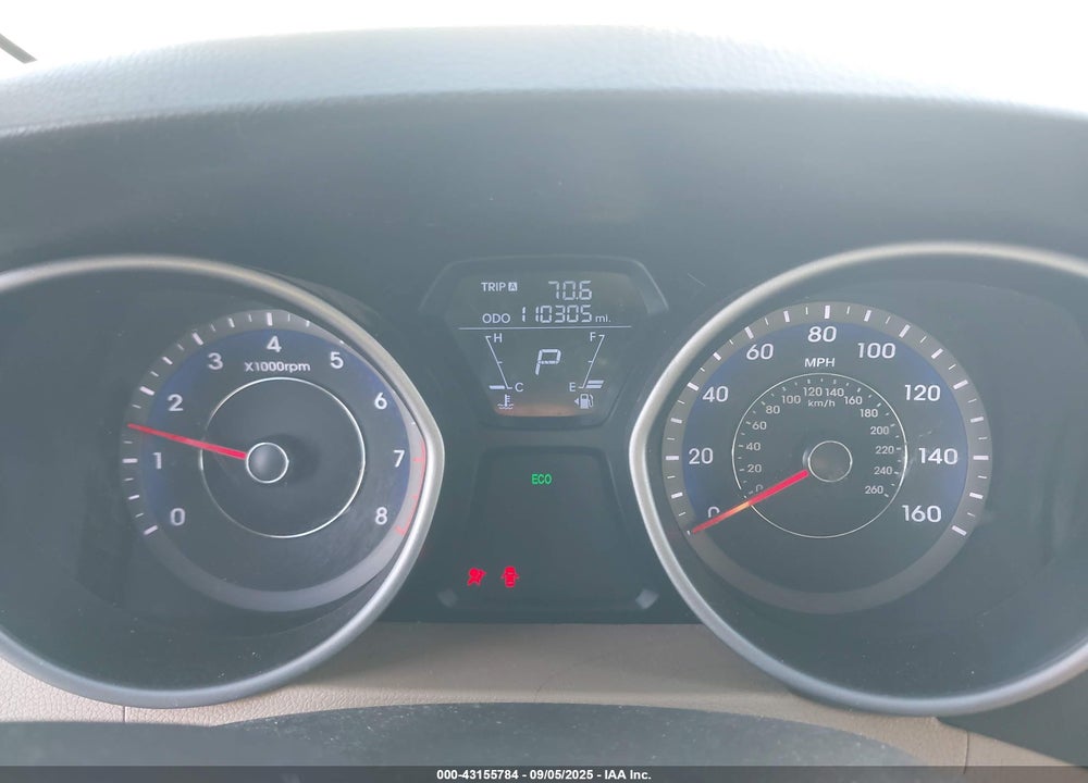 2013 HYUNDAI ELANTRA VIN: KMHDH4AE1DU877411