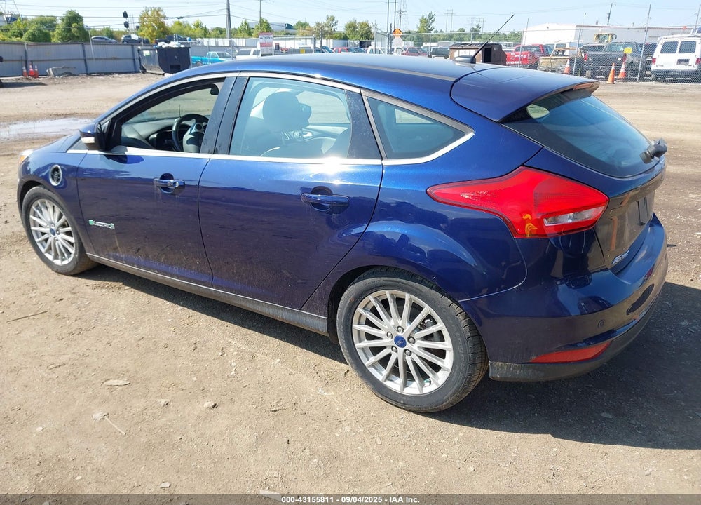 2016 FORD FOCUS VIN: 1FADP3R43GL363234