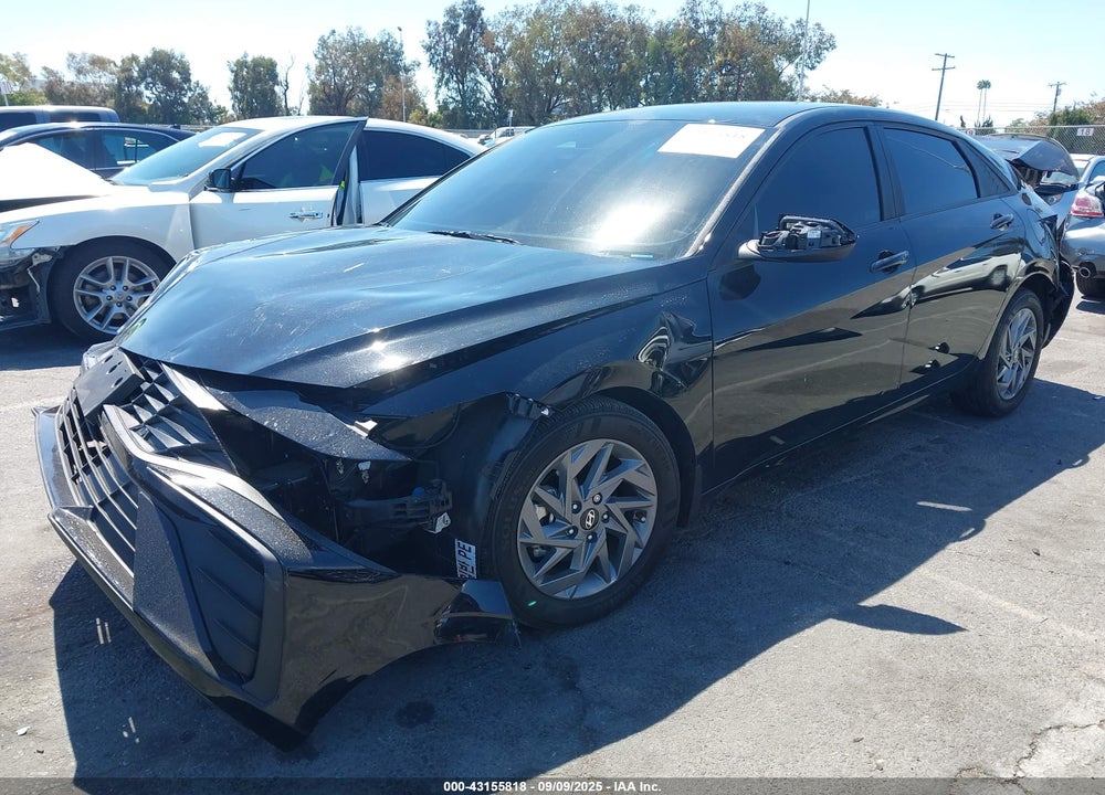 2024 HYUNDAI ELANTRA SEL VIN: KMHLM4DG1RU776705