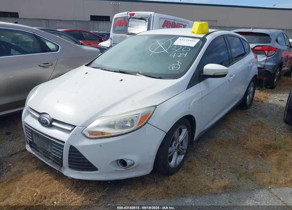 2014 FORD FOCUS VIN: 1FADP3K29EL266562