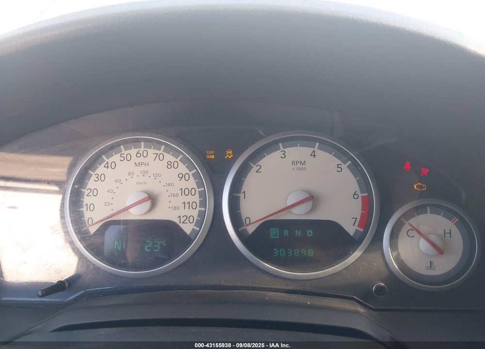 2010 DODGE GRAND CARAVAN SXT VIN: 2D4RN5D18AR144950