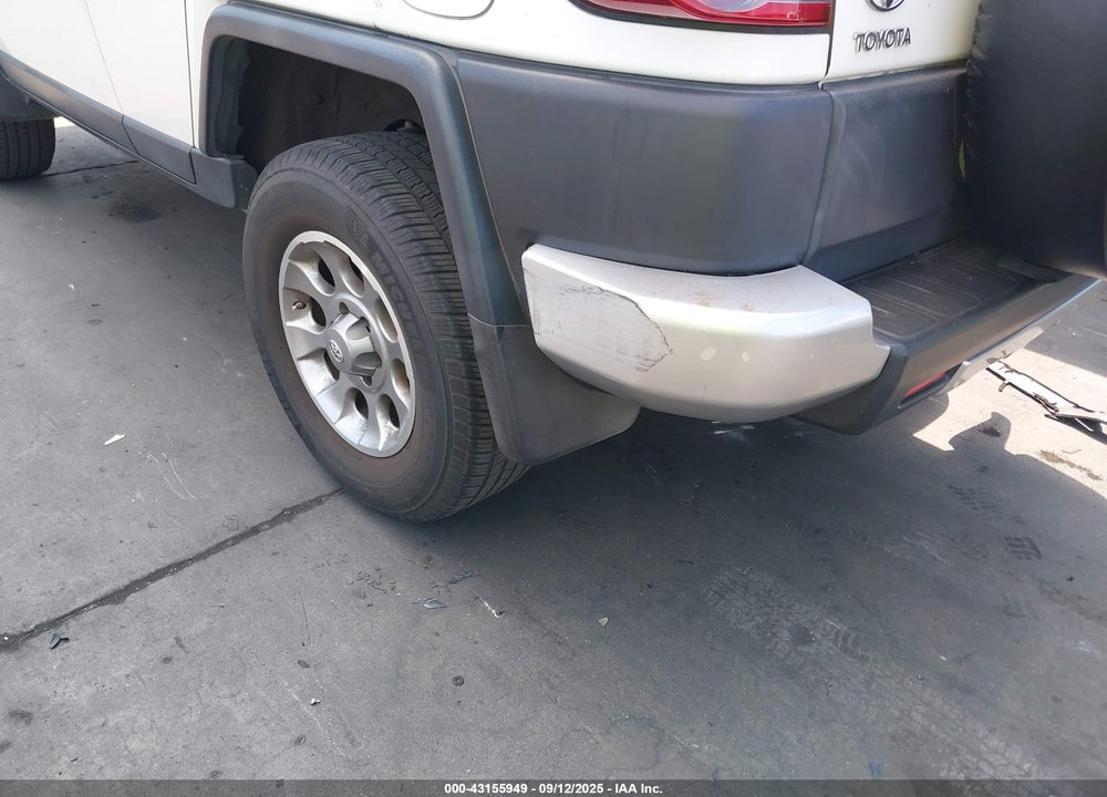 2013 TOYOTA FJ CRUISER VIN: JTEBU4BF3DK149241