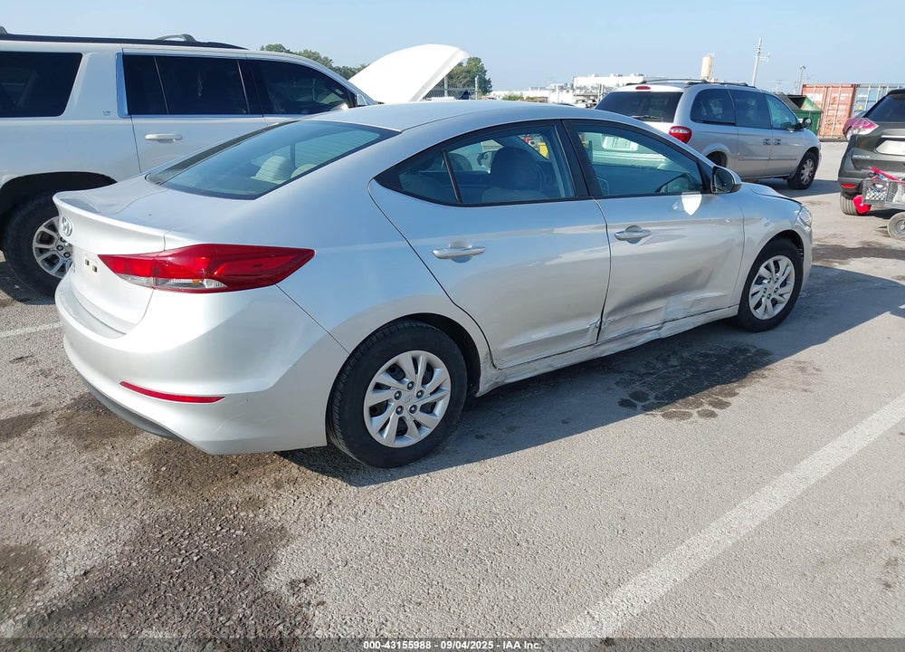2018 HYUNDAI ELANTRA VIN: 5NPD74LF8JH229678