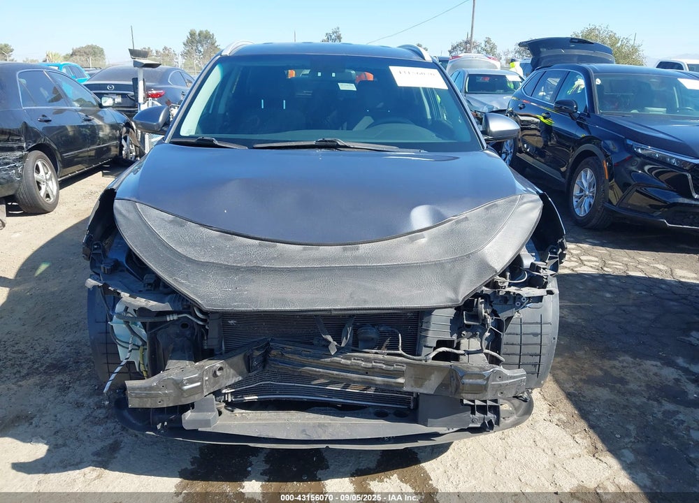 2018 HYUNDAI TUCSON VIN: KM8J33A48JU696742