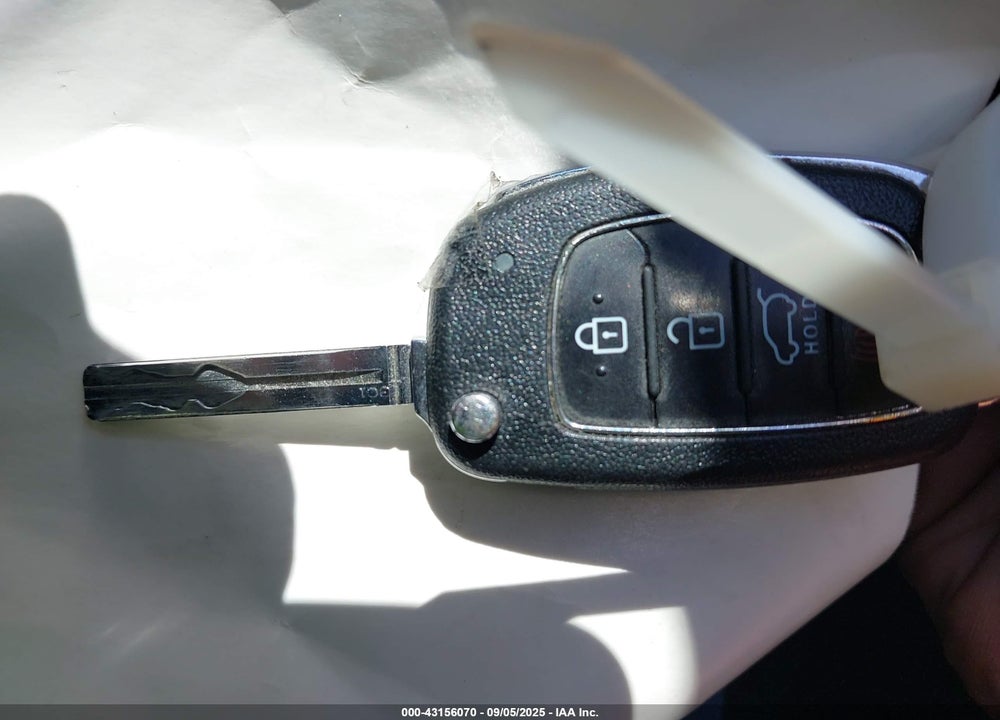 2018 HYUNDAI TUCSON VIN: KM8J33A48JU696742