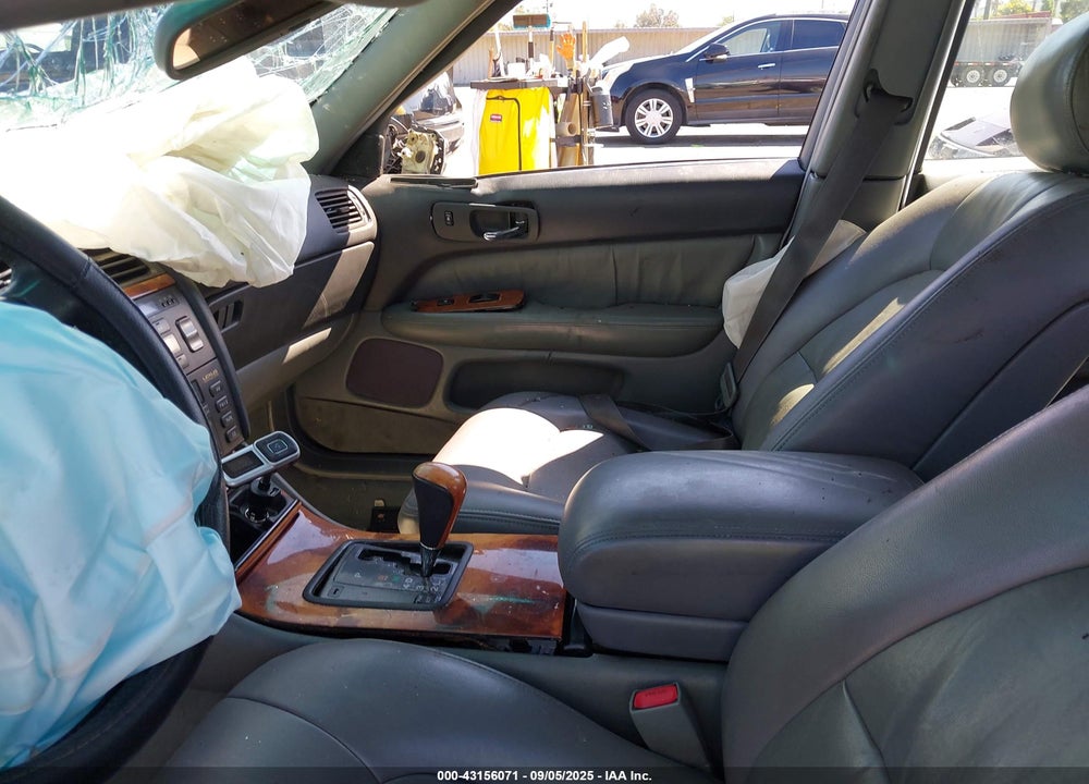 1998 LEXUS LS 400 VIN: JT8BH28F2W0108052