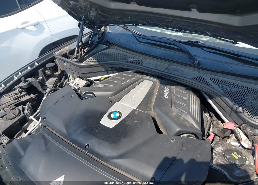 2016 BMW X5 VIN: 5UXKR6C56G0J79968
