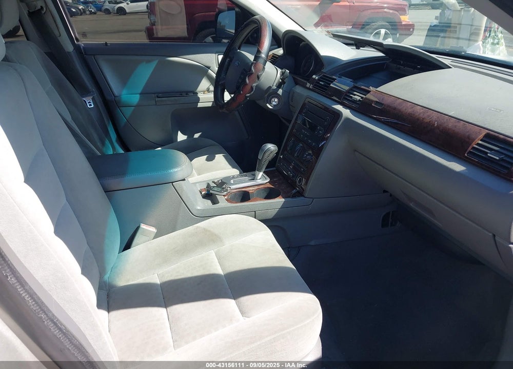 2007 FORD FIVE HUNDRED VIN: 1FAFP24177G114315