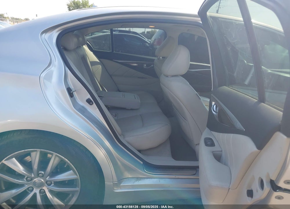 2014 INFINITI Q50 VIN: JN1BV7AP7EM679346