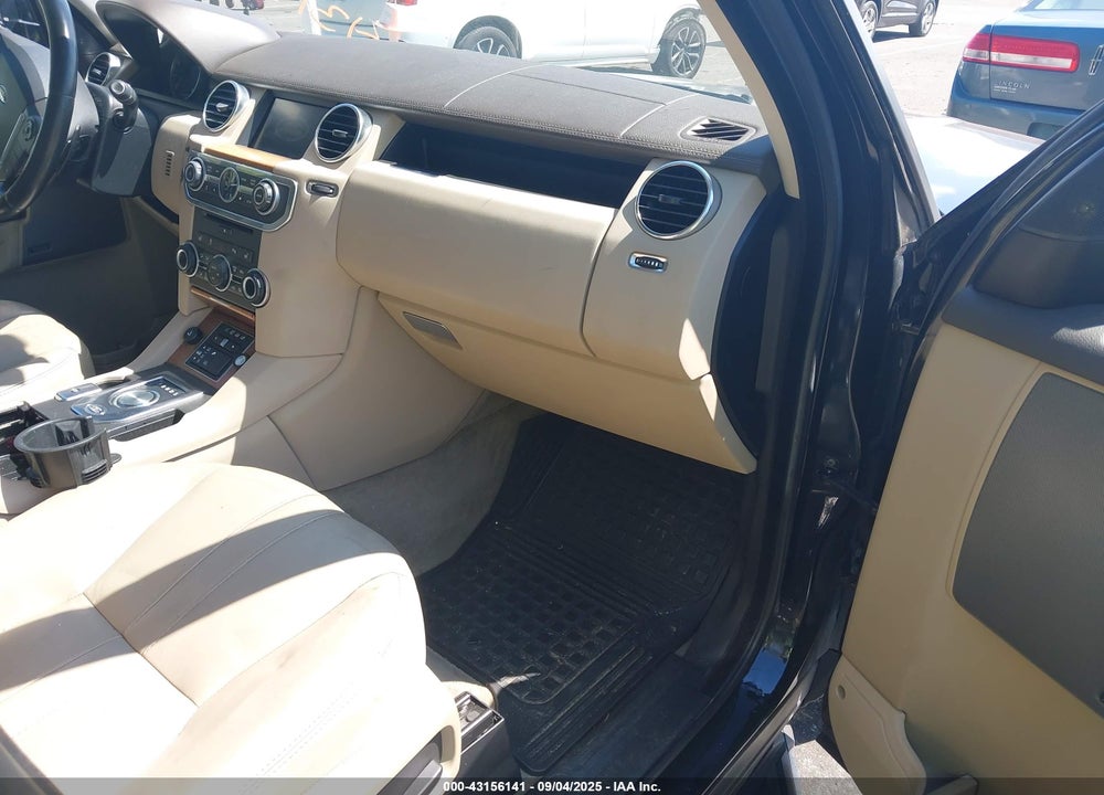 2016 LAND ROVER LR4 VIN: SALAG2V68GA808988