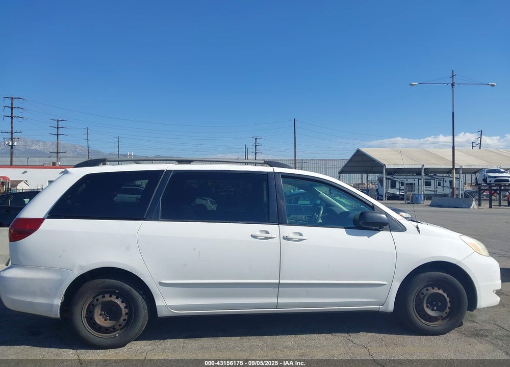 2005 TOYOTA SIENNA LE VIN: 5TDZA23C55S323972