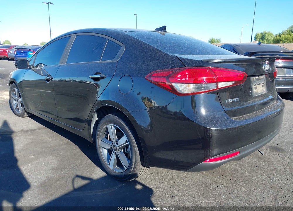 2018 KIA FORTE VIN: 3KPFL4A73JE214235
