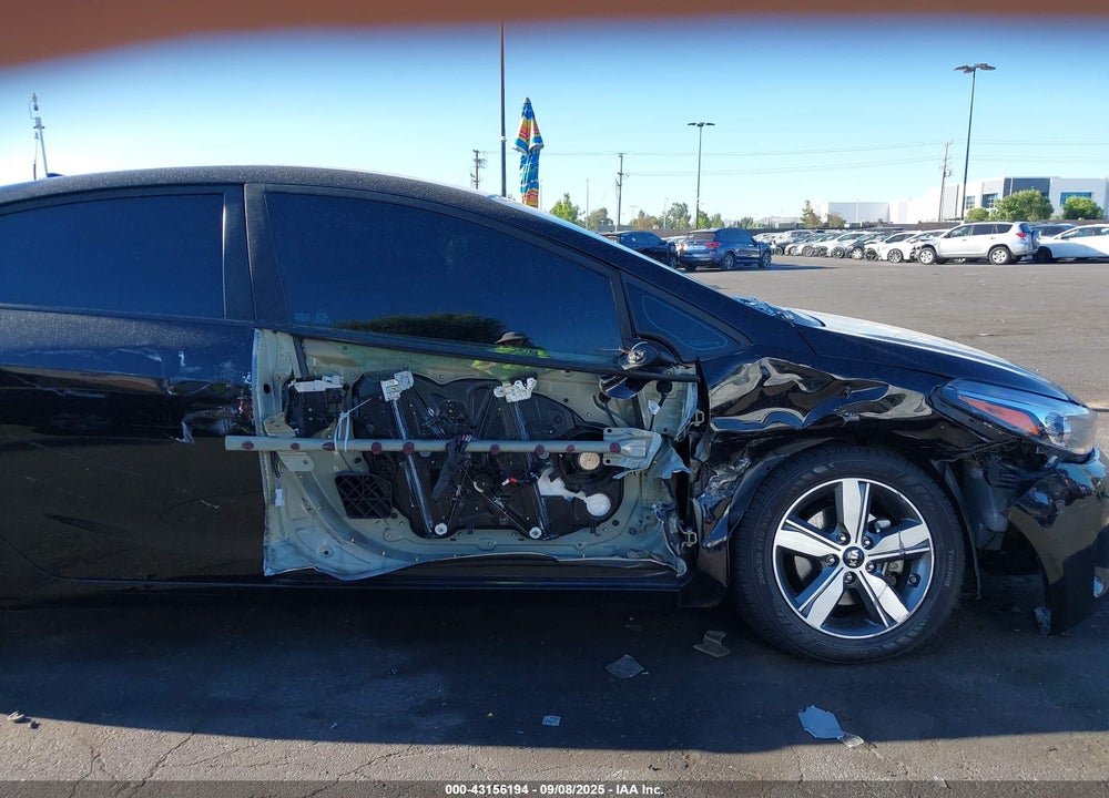 2018 KIA FORTE VIN: 3KPFL4A73JE214235