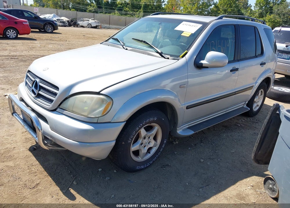 1999 MERCEDES-BENZ ML 320 VIN: 4JGAB54E4XA123477