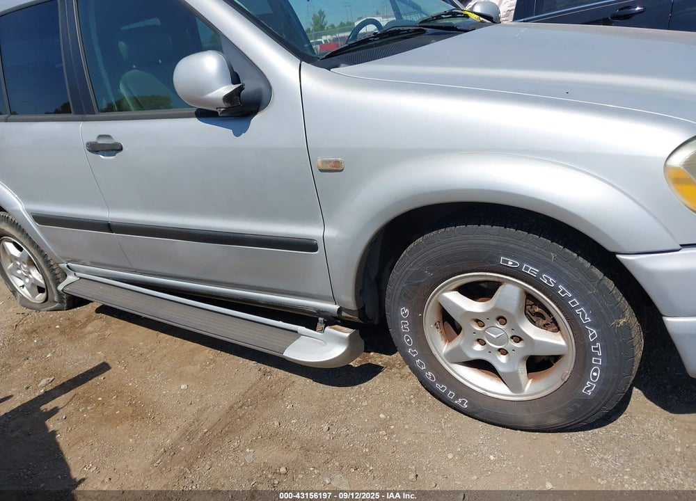 1999 MERCEDES-BENZ ML 320 VIN: 4JGAB54E4XA123477