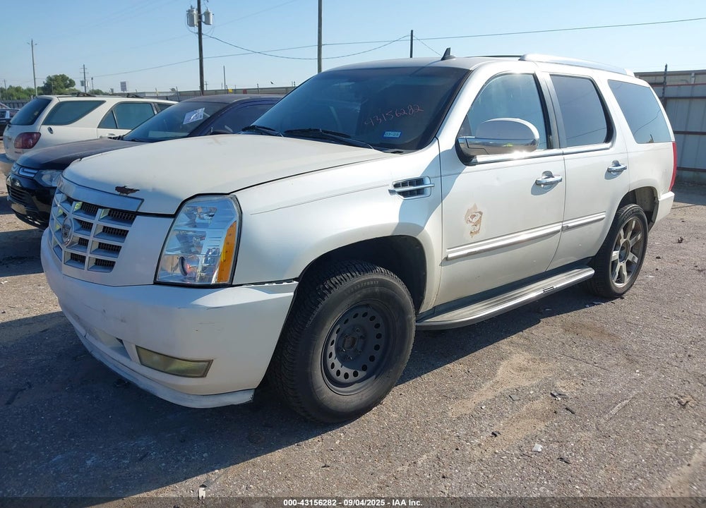 2012 CADILLAC ESCALADE VIN: 1GYS3BEF4CR224553