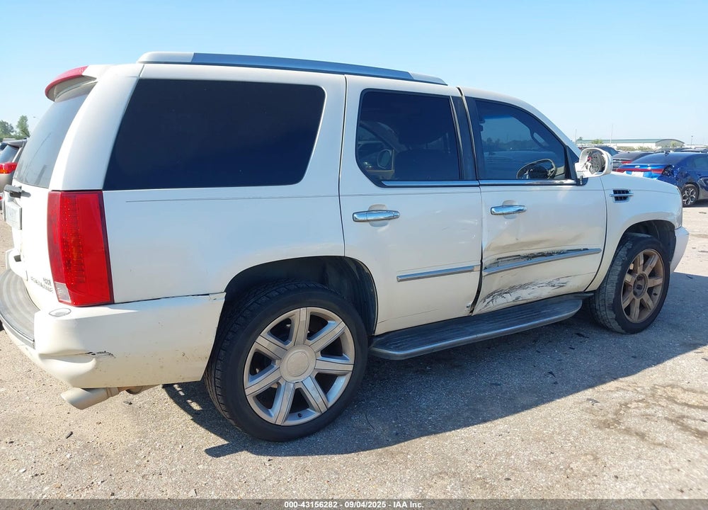 2012 CADILLAC ESCALADE VIN: 1GYS3BEF4CR224553