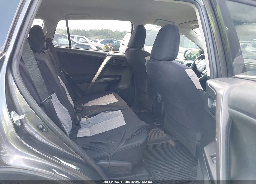 2018 TOYOTA RAV4 VIN: JTMBFREV8JJ187788