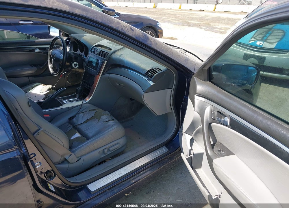 2005 ACURA TL VIN: 19UUA66235A060237