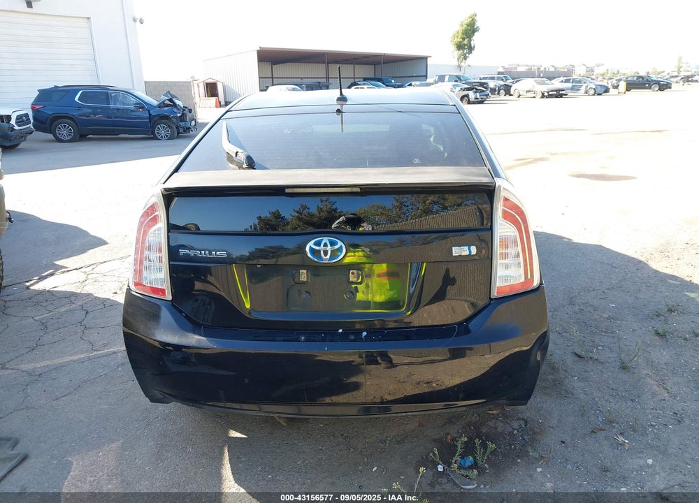 2013 TOYOTA PRIUS THREE VIN: JTDKN3DU7D5647237