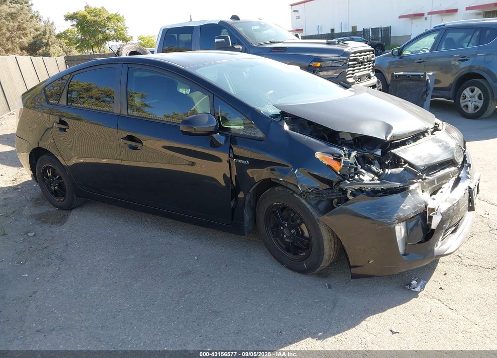 2013 TOYOTA PRIUS THREE VIN: JTDKN3DU7D5647237