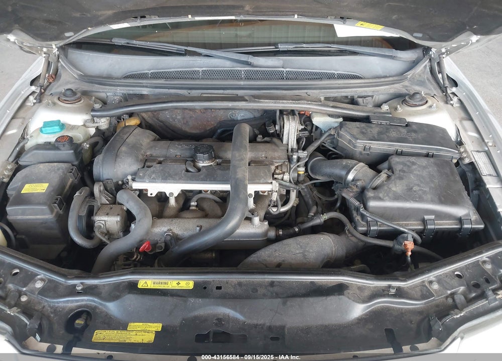 2005 VOLVO S80 2.5T VIN: YV1TS592051390425