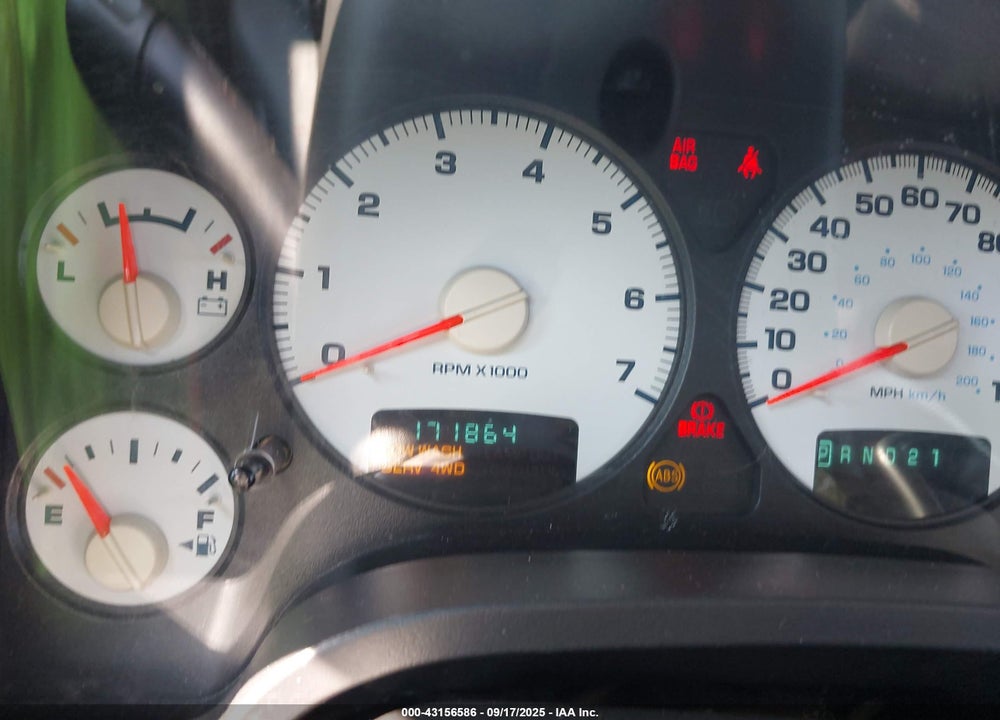 2005 DODGE RAM 1500 SLT/LARAMIE VIN: 1D7HU18D35S266473